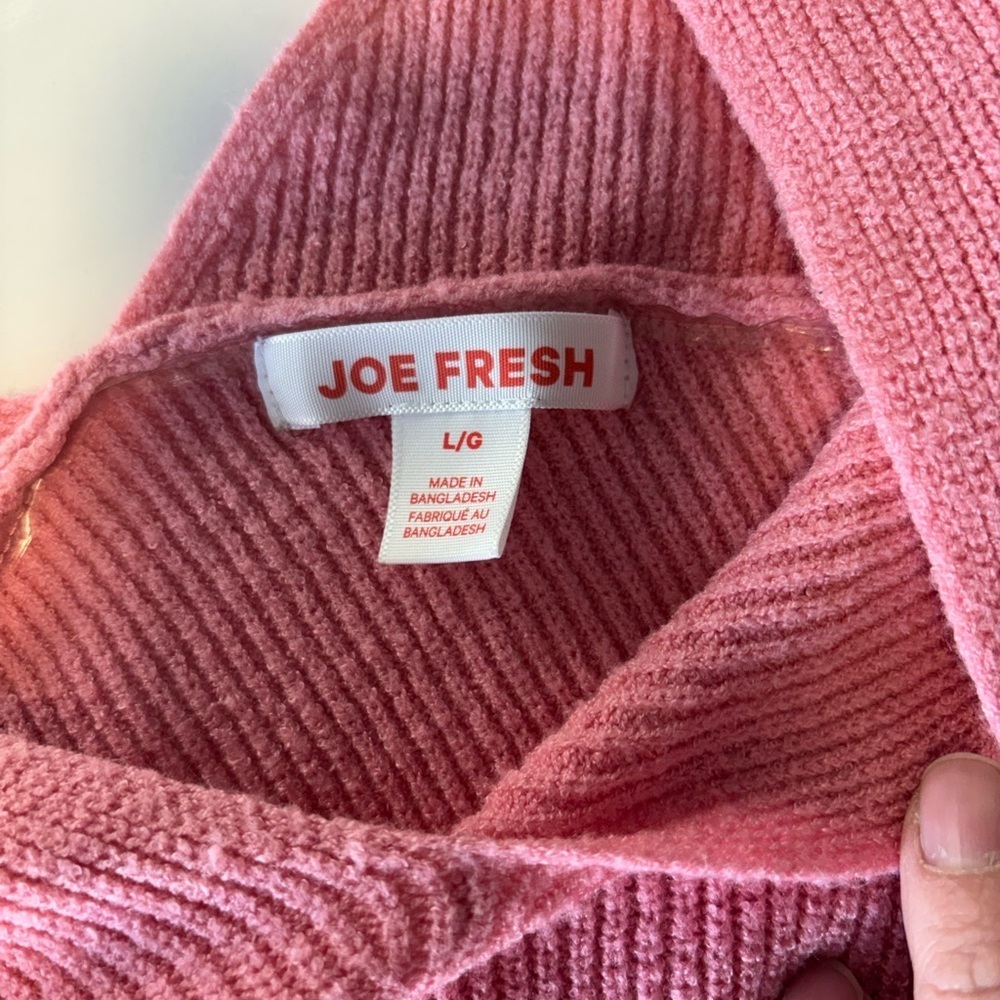 Joe Fresh Ribbed V-Neck Sweater – Size Large - Picture 5 of 9